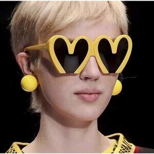 Heart Sunglasses For Women Fashion 2024 Designer Steampunk Trendy Female Sun Gla